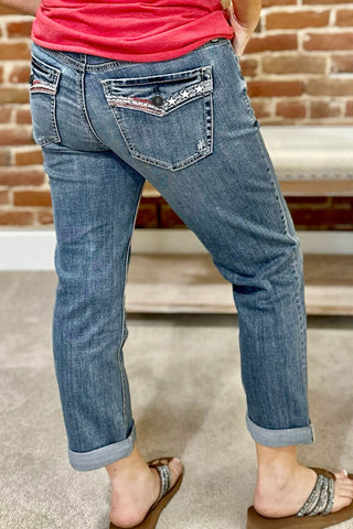 Elyse Mid Rise Americana Capri – Luxe Stretch Silver Jeans Denim-Capri-Silver Jeans-Gallop 'n Glitz- Women's Western Wear Boutique, Located in Grants Pass, Oregon