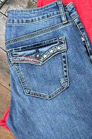 Elyse Mid Rise Americana Capri – Luxe Stretch Silver Jeans Denim-Capri-Silver Jeans-Gallop 'n Glitz- Women's Western Wear Boutique, Located in Grants Pass, Oregon