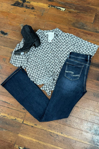 Suki Mid Rise Bootcut Jeans-Bootcut-Silver Jeans-Gallop 'n Glitz- Women's Western Wear Boutique, Located in Grants Pass, Oregon