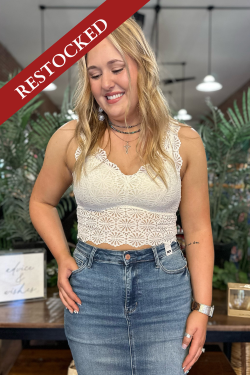 Scalloped Lace V-Neck Off White Bralette-Bralette-Allie Rose-Gallop 'n Glitz- Women's Western Wear Boutique, Located in Grants Pass, Oregon