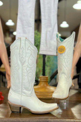 Corral LD White Embroidery Boot-Women's Boot-Corral Boots-Gallop 'n Glitz- Women's Western Wear Boutique, Located in Grants Pass, Oregon