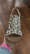 CARLEY By Corkys Tan Sparkle Leopard