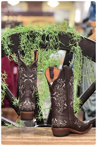 Women's Athletic Fit Leather Boot with Butterfly Inlay-Women's Boot-Tanner Mark-Gallop 'n Glitz- Women's Western Wear Boutique, Located in Grants Pass, Oregon
