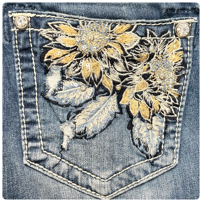 Miss Me "Spring Time" Skinny Jean-Skinny-Miss Me-Gallop 'n Glitz- Women's Western Wear Boutique, Located in Grants Pass, Oregon