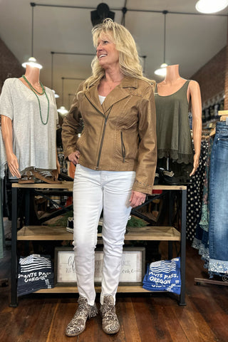 FINAL SALE | Rock Revival RAANAN White Skinny Jean-Skinny-Rock Revival-Gallop 'n Glitz- Women's Western Wear Boutique, Located in Grants Pass, Oregon